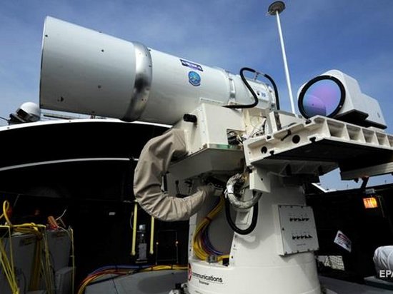 ВМФ США успешно испытал лазерное оружие