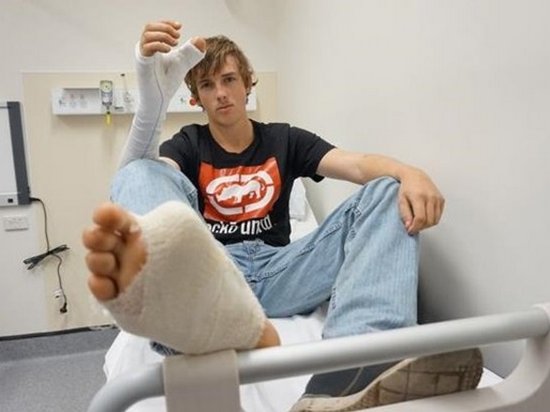 В Австралии фермеру пересадили большой палец с ноги на руку