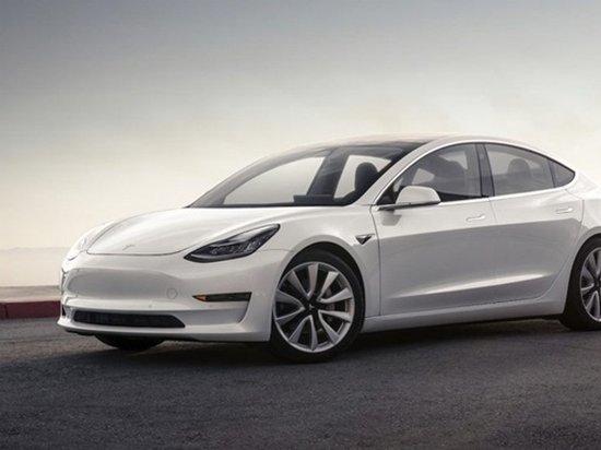 В электрокаре Tesla Model 3 за водителем будет следить «секретная» камера