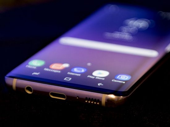 Подбираем стильные аксессуары для Samsung Galaxy S8