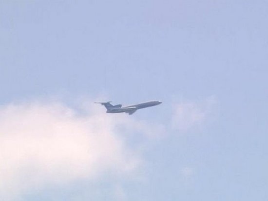 Российский самолет пролетел над Белым домом и Пентагоном (видео)