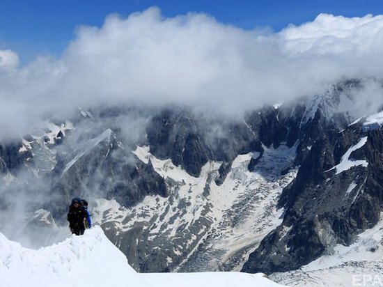 В Западных Альпах обнаружили тело альпиниста из Украины