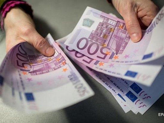 Мигранты перевели рекордное количество денег из Германии