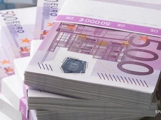 В Швейцарии забили канализацию банкнотами евро