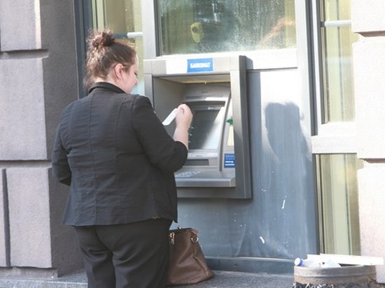 В украинских банках вырос объем депозитов
