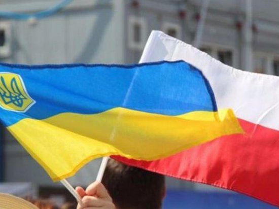 Киев и Варшава обсудят закон об образовании в Украине