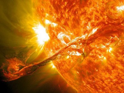 NASA опубликовало завораживающие кадры Солнца (видео)