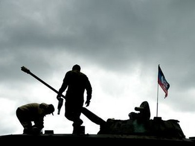 РФ готовится возобновить бои на Донбассе — ИС