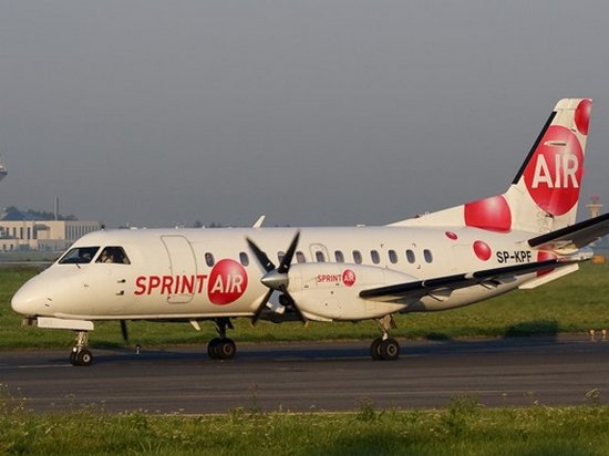Польская авиакомпания SprintAir прекратила рейсы во Львов