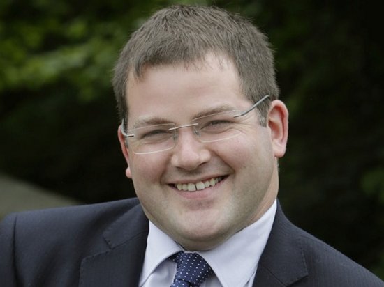 В Шотландии министр подал в отставку из-за «недостойного поведения»