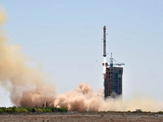 Китай вывел на орбиту спутники для навигационной системы