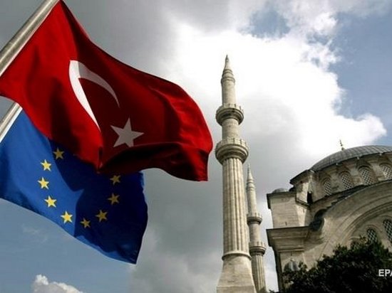 ЕС готов внести Турцию в черный список офшоров