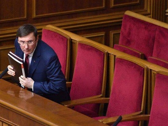 Юрий Луценко намерен конфисковать 5 миллиардов у окружения Януковича